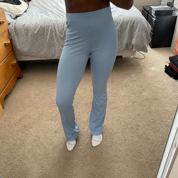 H&M Ribbed Flare Pants - Picture 4 of 5